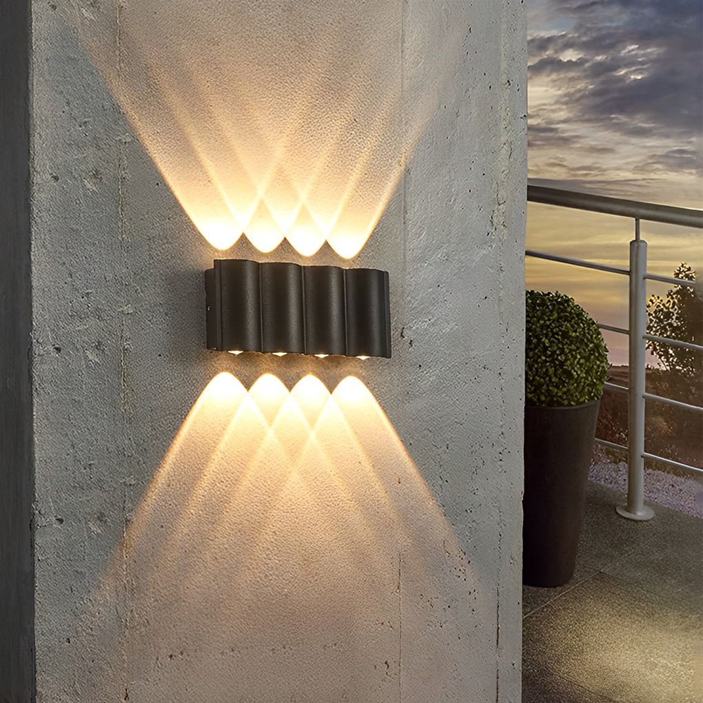 Wave LED-Außenwandleuchte