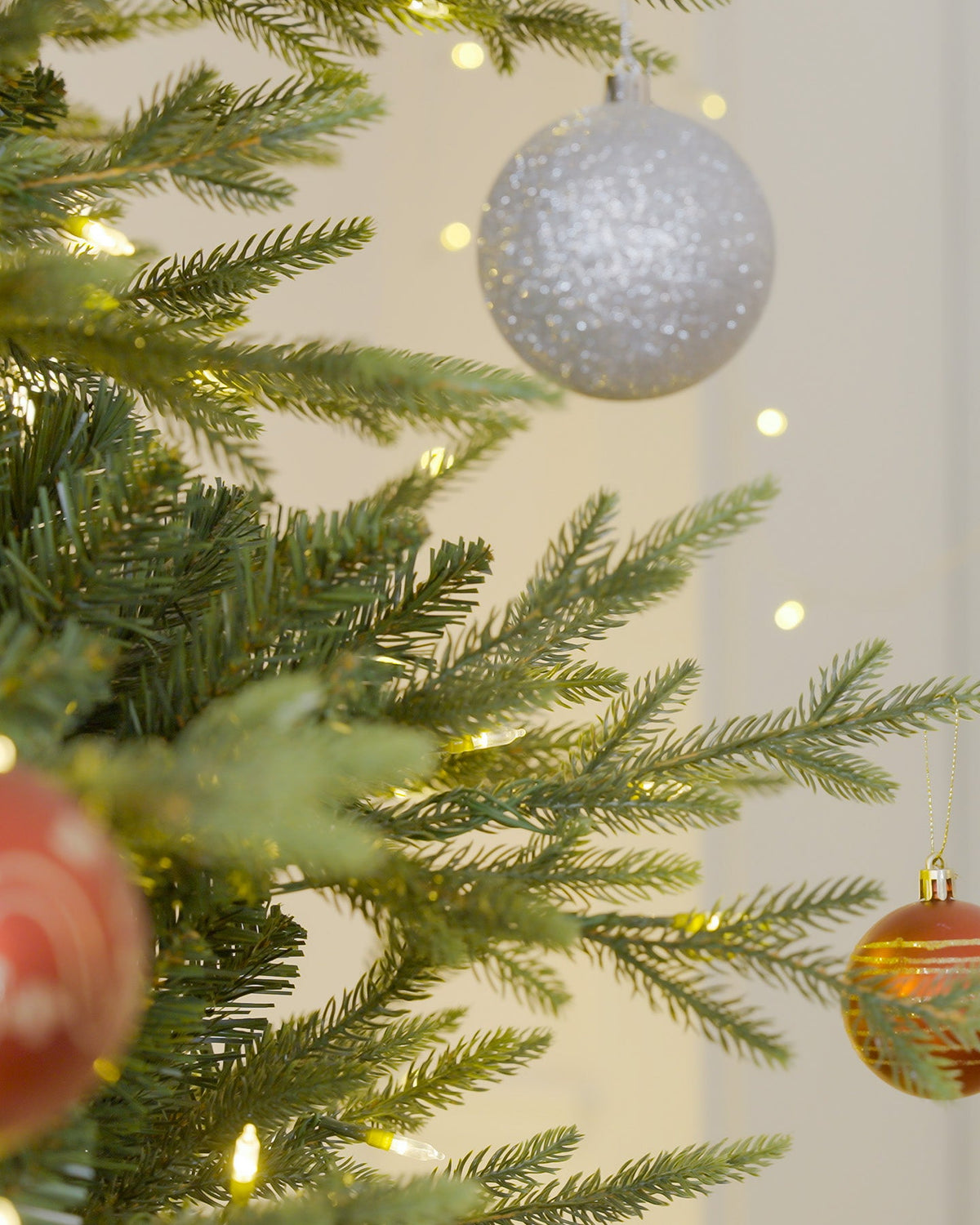 Skovra Klassischer PE/PVC-Weihnachtsbaum, 12 ft, vorbeleuchtet