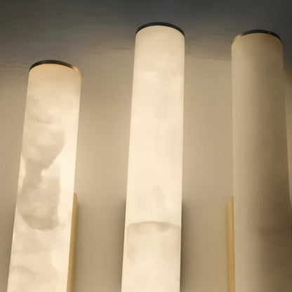 Alvenia minimalistische LED-Wandleuchte aus Marmor