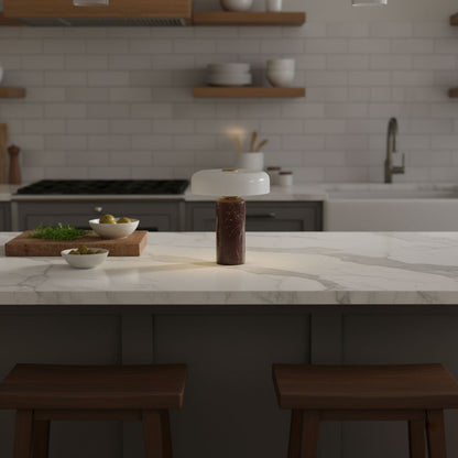 Vestara Art-déco-Marmor-Tischlampe