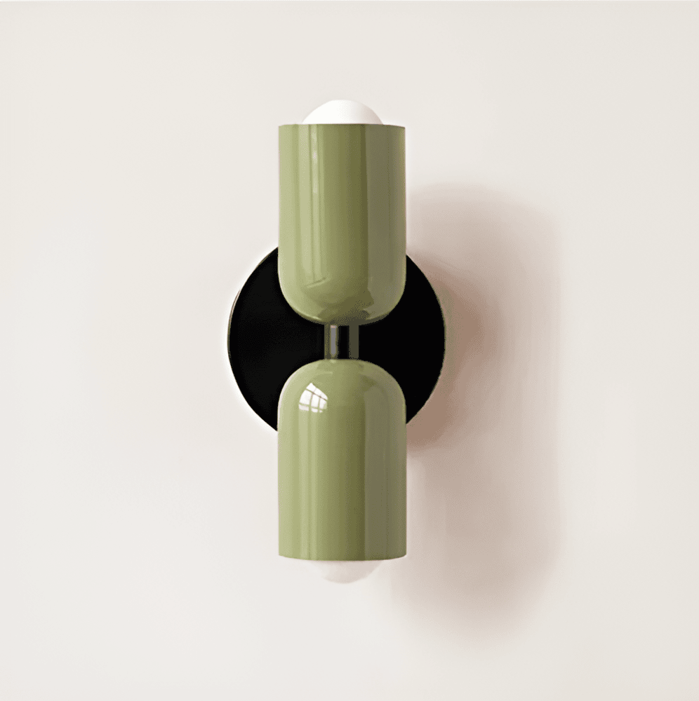 Miravel Bauhaus-Wandleuchte aus Eisen in Kapseldesign