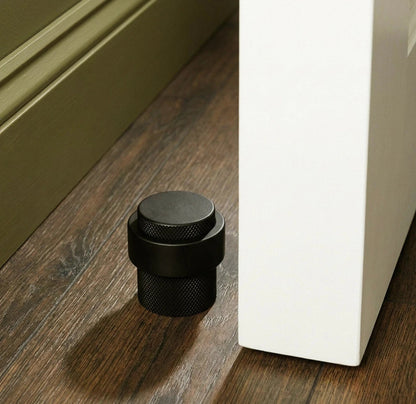 Nelvora minimalistischer Türstopper aus Messing für den Boden