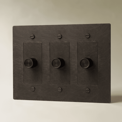 Norvessa Vintage-Drehdimmer aus Messing