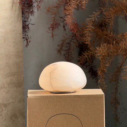 Minimalistische Alabaster-Tischleuchte Alvane