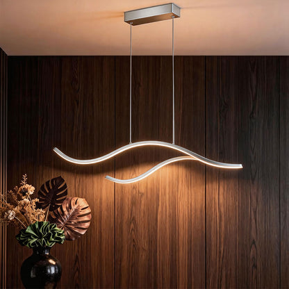 Fließende LED-Pendelleuchte in Bandform
