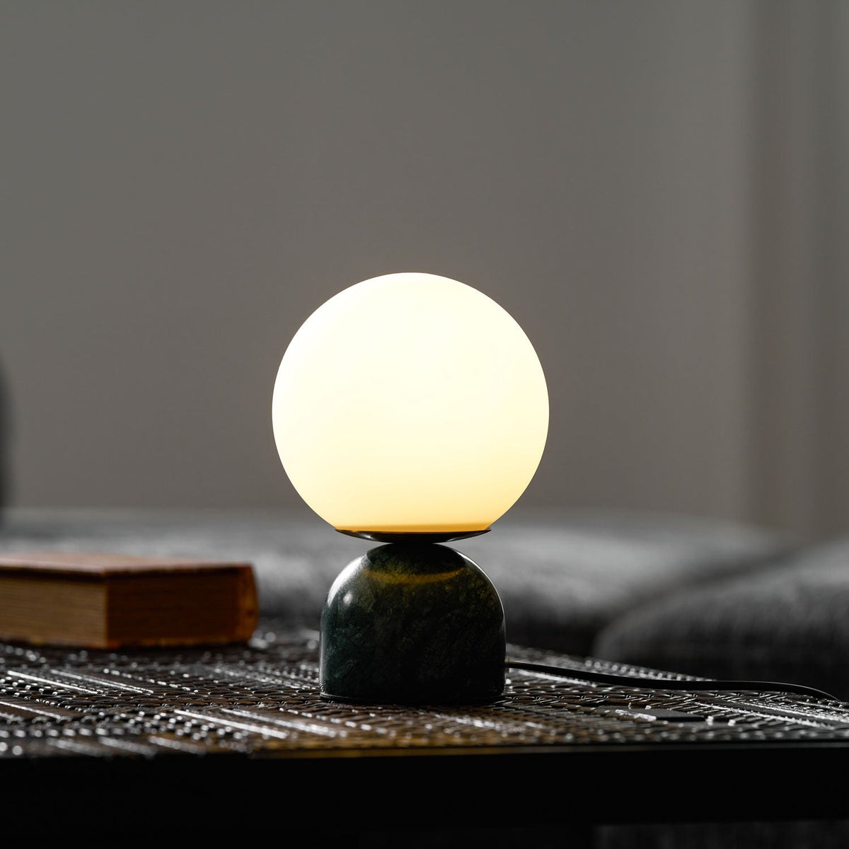 Ulvane Minimalistische Marmor-Tischlampe