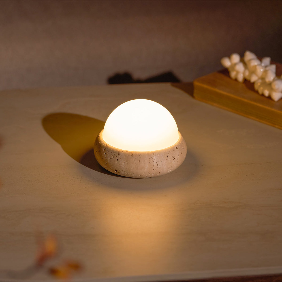 Orlando Wabi-Sabi-Travertin-Tischlampe