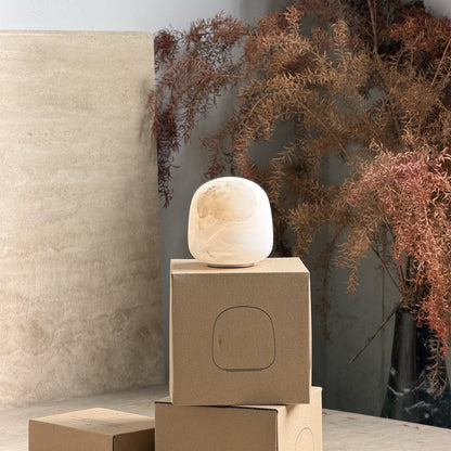 Minimalistische Alabaster-Tischleuchte Alvane