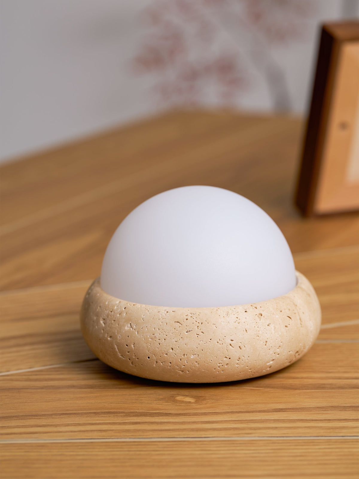 Orlando Wabi-Sabi-Travertin-Tischlampe