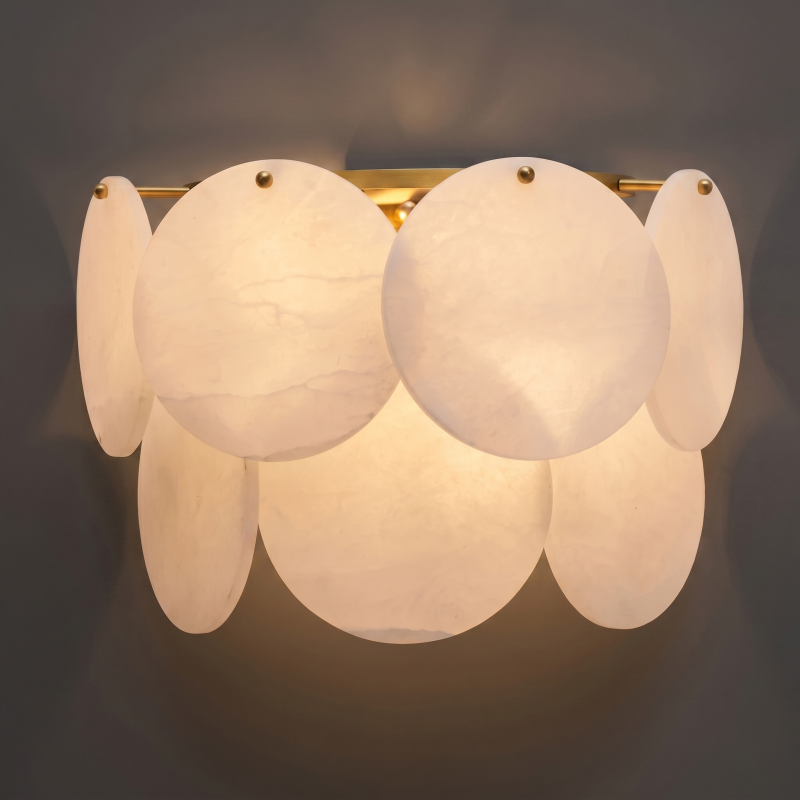 Skulpturale Alabaster-Wandleuchte