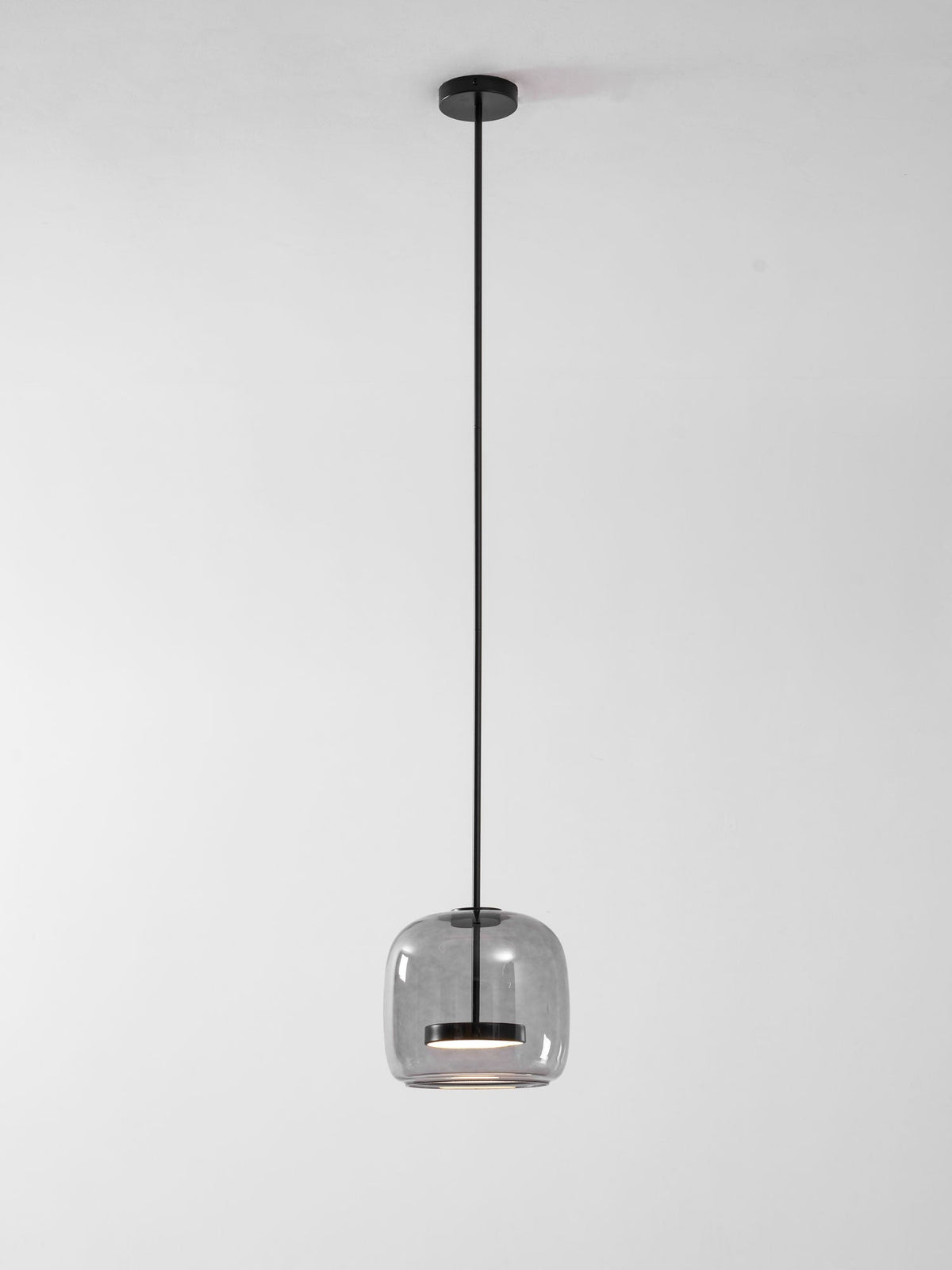 Glavira moderne Pendelleuchte aus mundgeblasenem Glas