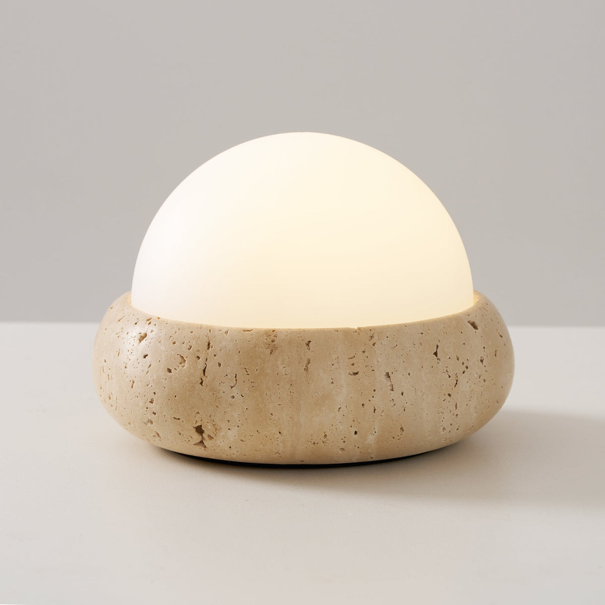 Orlando Wabi-Sabi-Travertin-Tischlampe