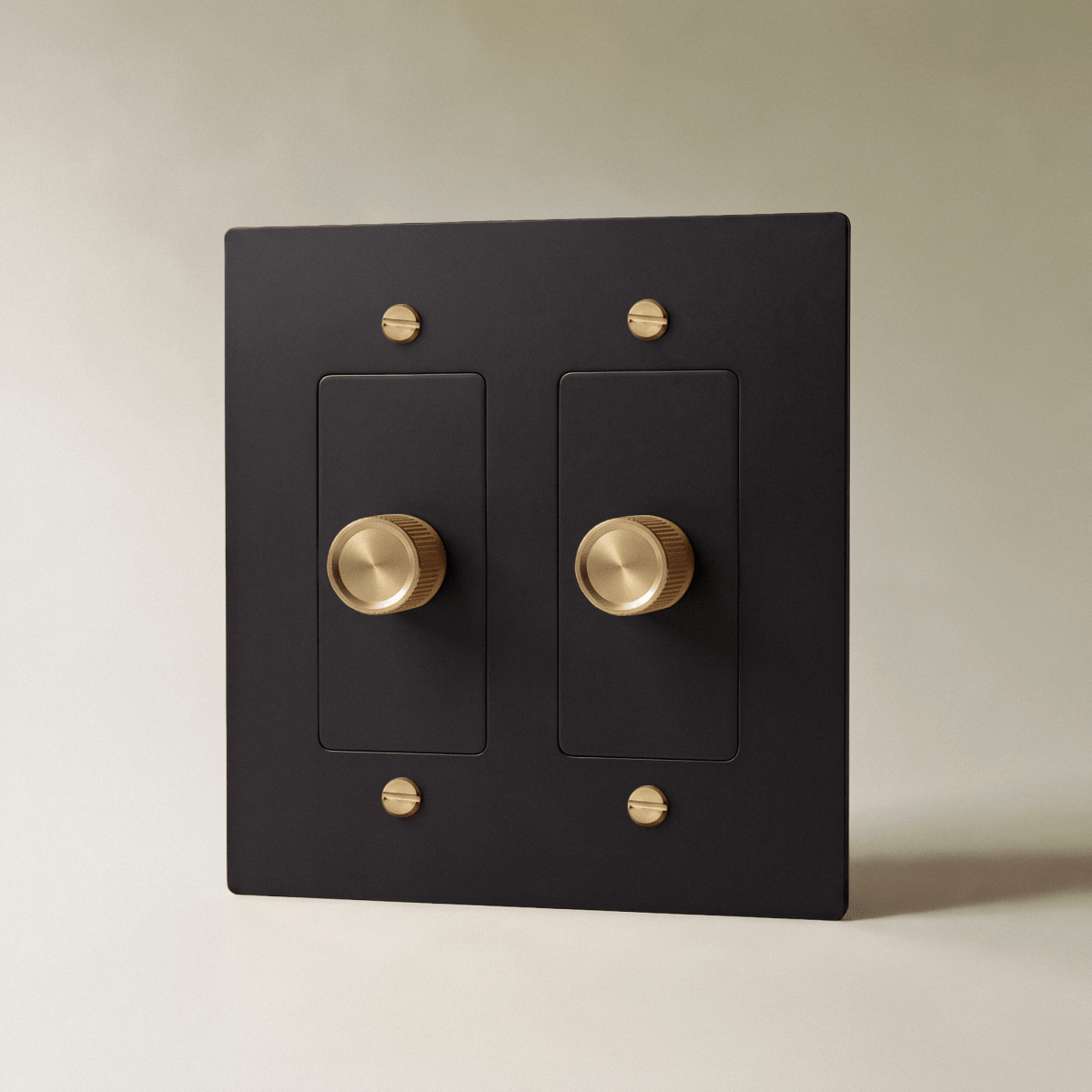 Norvessa Vintage-Drehdimmer aus Messing