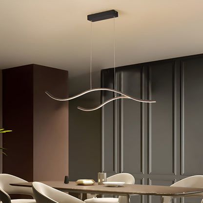 Fließende LED-Pendelleuchte in Bandform