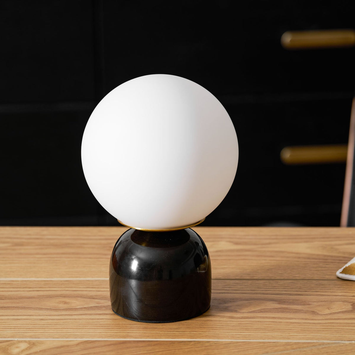 Ulvane Minimalistische Marmor-Tischlampe