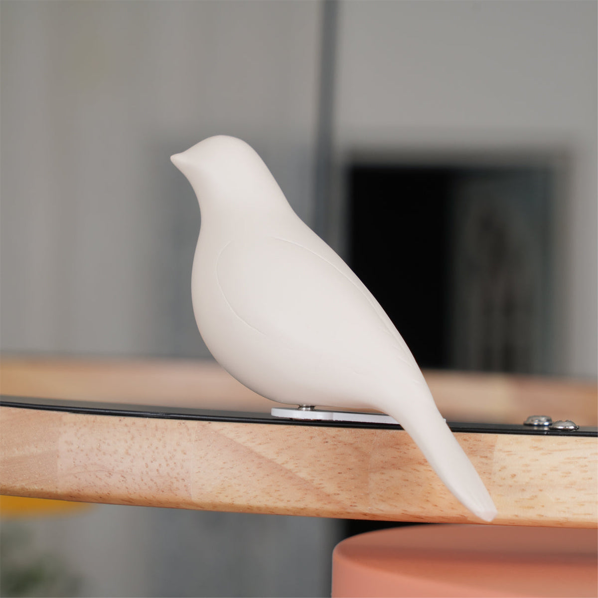 Runder hölzerner Vogel-Kronleuchter