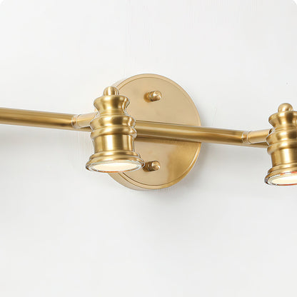 Wandleuchte mit linearem Messingstrahler