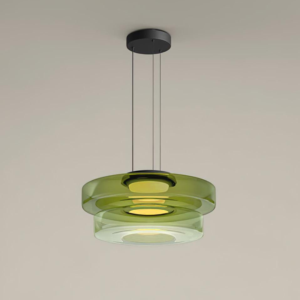 Pendelleuchte mit übereinander angeordneten Glasscheiben