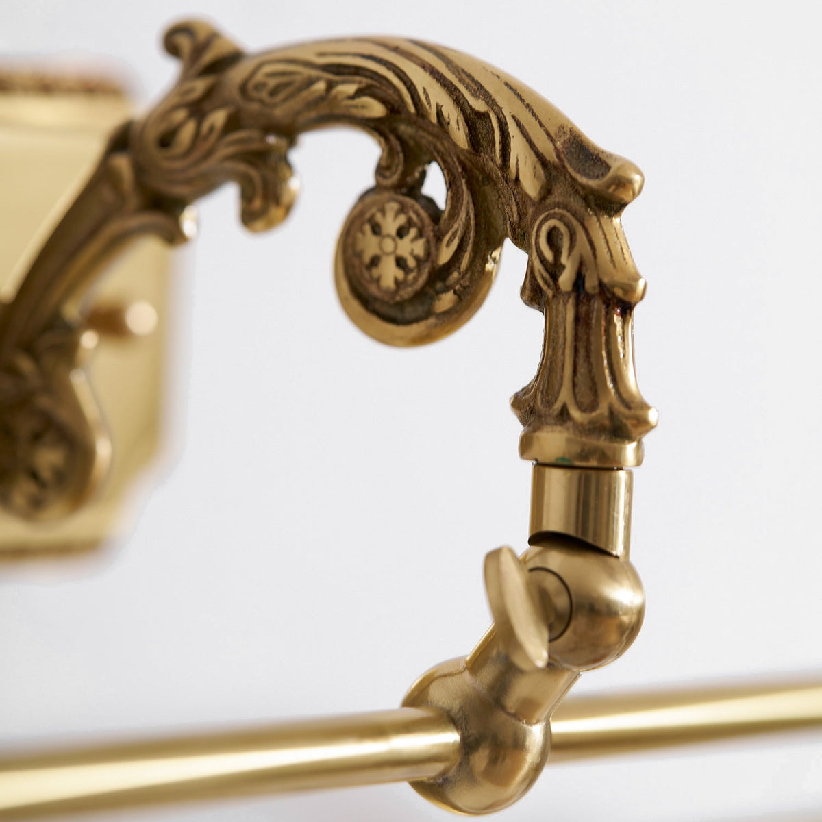 Ornate Messing-Wandleuchte für Bilder