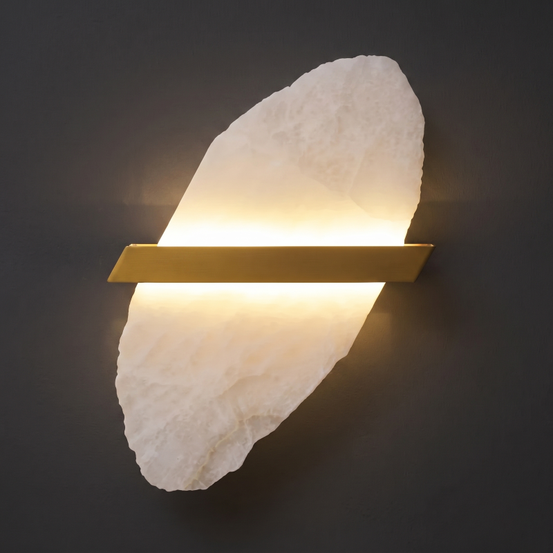 Skulpturale Alabaster-Wandleuchte