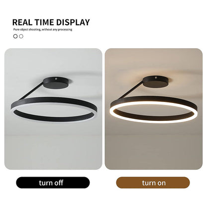 Schlanke Nordische Deckenleuchte