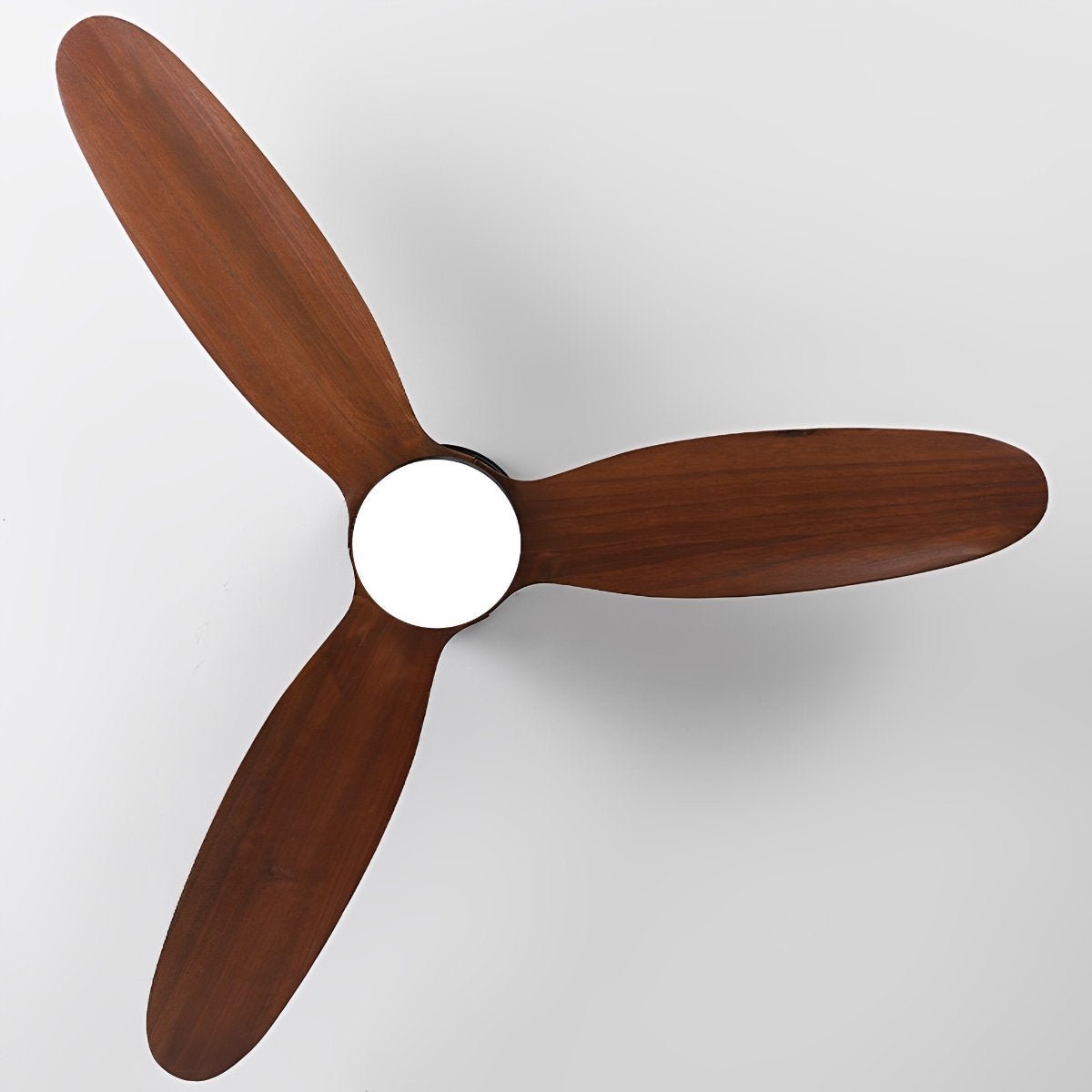 Moderner flacher LED-Deckenventilator mit Licht