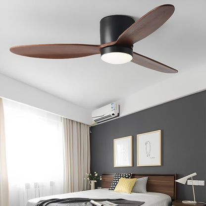 Moderner flacher LED-Deckenventilator mit Licht