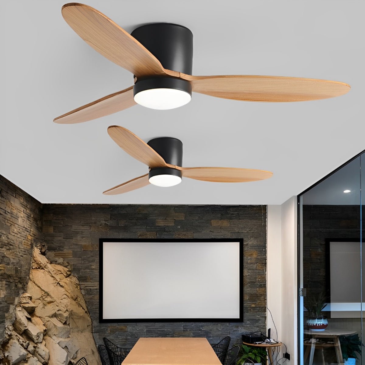 Moderner flacher LED-Deckenventilator mit Licht