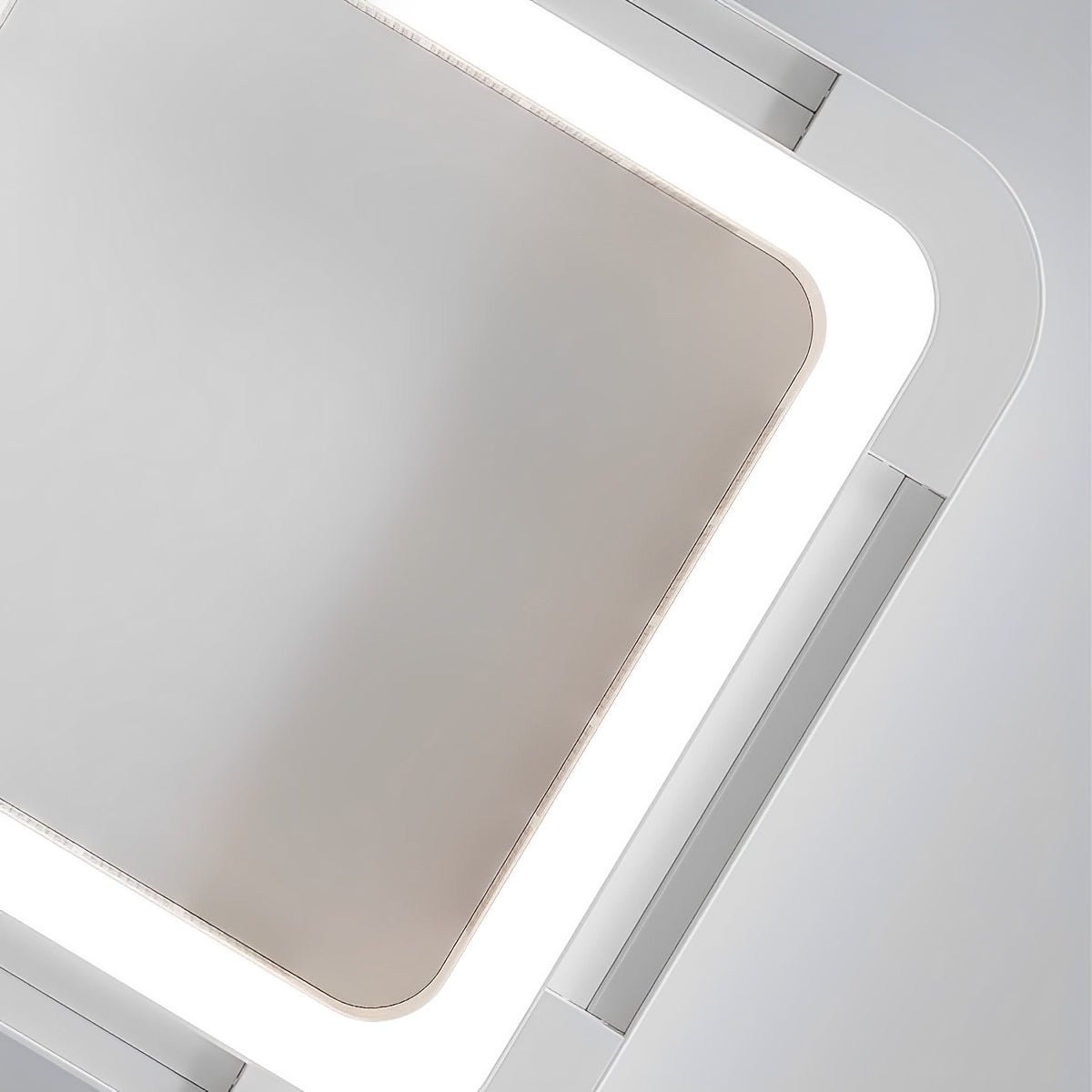 Moderner LED-Deckenventilator ohne Flügel